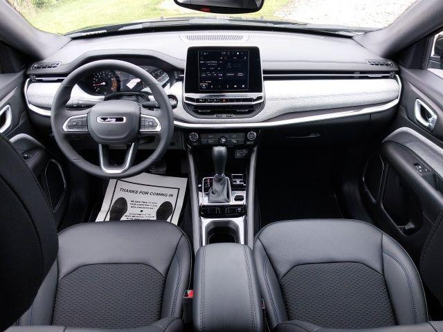 new 2025 Jeep Compass car, priced at $26,260
