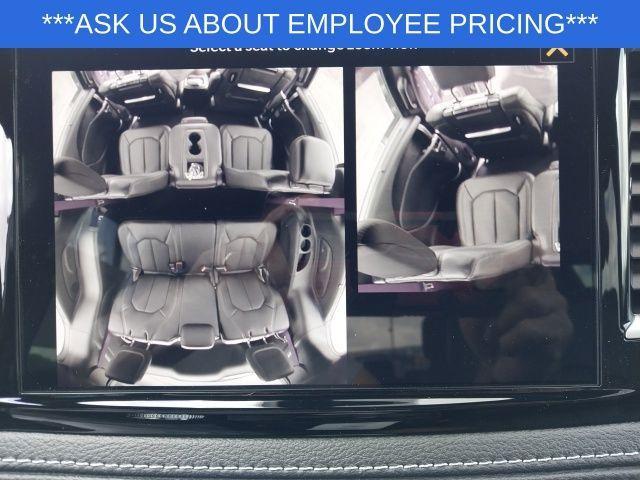 new 2025 Chrysler Pacifica car, priced at $44,585