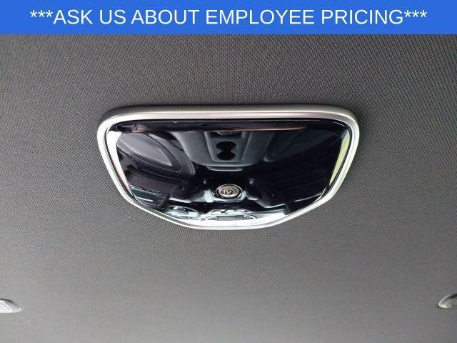 new 2025 Chrysler Pacifica car, priced at $44,585