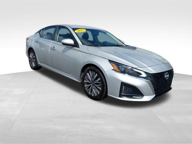 used 2023 Nissan Altima car, priced at $18,500