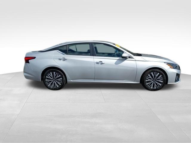 used 2023 Nissan Altima car, priced at $18,500