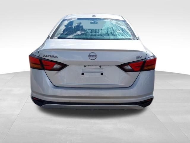 used 2023 Nissan Altima car, priced at $18,500