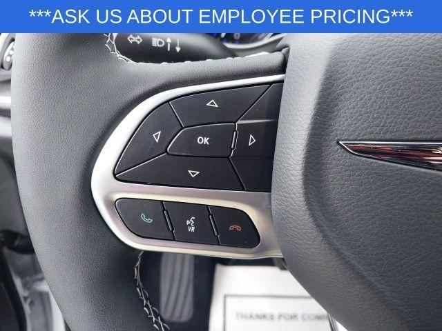 new 2025 Chrysler Pacifica car, priced at $44,090