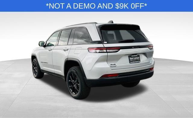 new 2025 Jeep Grand Cherokee car, priced at $37,530