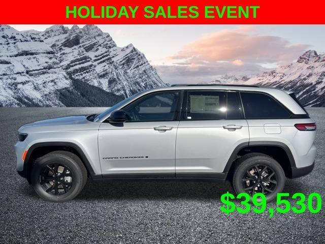 new 2025 Jeep Grand Cherokee car, priced at $39,530