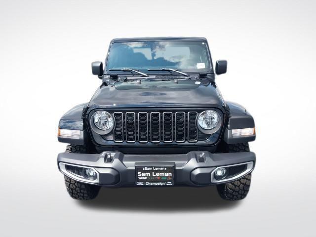 new 2025 Jeep Gladiator car, priced at $41,685