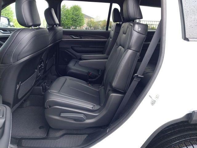new 2025 Jeep Grand Cherokee L car, priced at $44,125