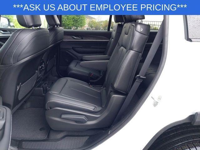 new 2025 Jeep Grand Cherokee L car, priced at $44,125