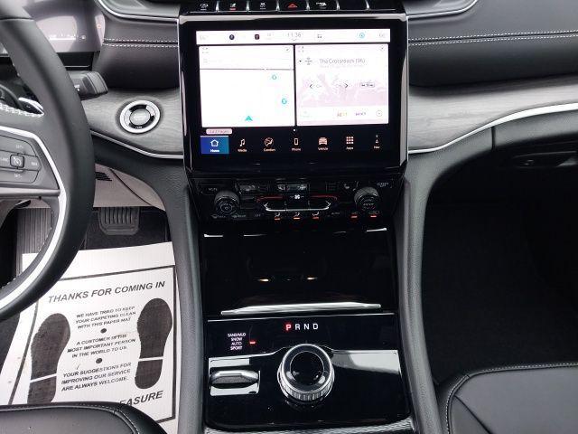 new 2025 Jeep Grand Cherokee L car, priced at $44,125
