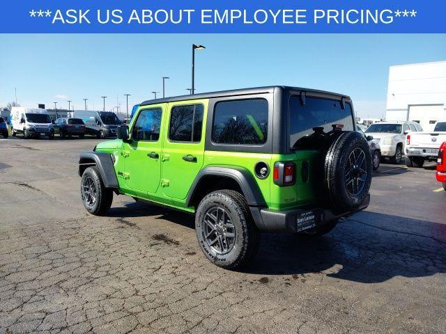 new 2025 Jeep Wrangler car, priced at $42,675