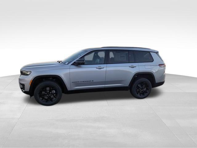 new 2025 Jeep Grand Cherokee L car, priced at $41,030