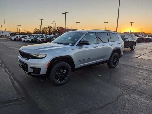 new 2025 Jeep Grand Cherokee L car, priced at $42,030