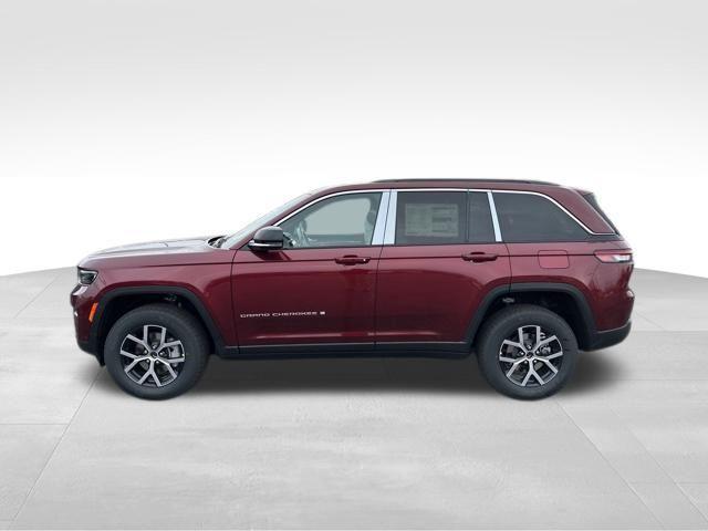 new 2025 Jeep Grand Cherokee car, priced at $44,735