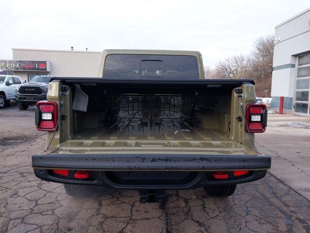 new 2025 Jeep Gladiator car, priced at $59,185