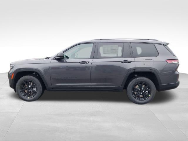 new 2025 Jeep Grand Cherokee L car, priced at $42,025