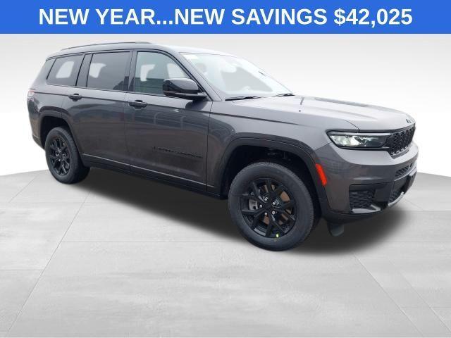 new 2025 Jeep Grand Cherokee L car, priced at $42,025