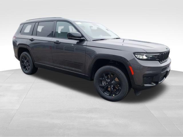 new 2025 Jeep Grand Cherokee L car, priced at $42,025