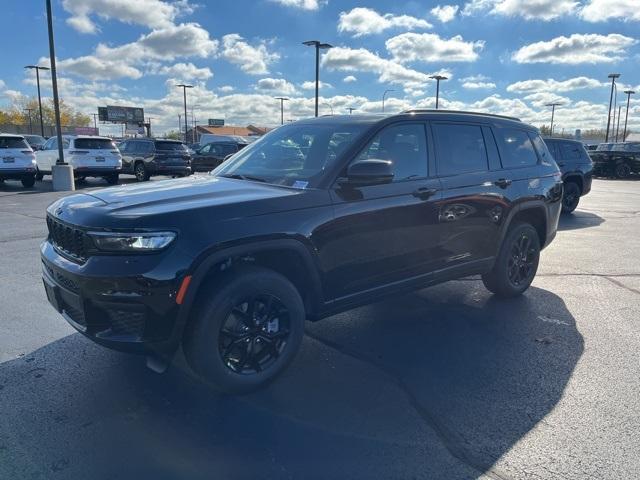 new 2025 Jeep Grand Cherokee L car, priced at $42,030