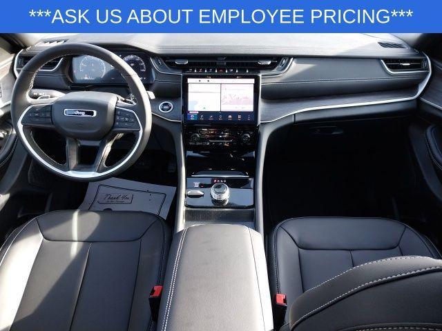 new 2025 Jeep Grand Cherokee L car, priced at $47,335
