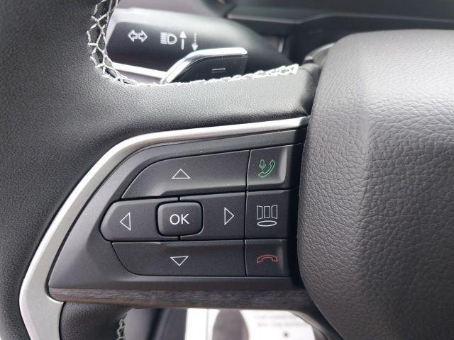 new 2025 Jeep Grand Cherokee car, priced at $45,935