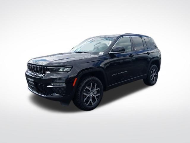 new 2025 Jeep Grand Cherokee car, priced at $45,935