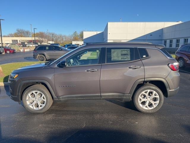 new 2024 Jeep Compass car, priced at $26,535