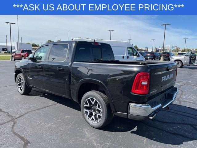 new 2025 Ram 1500 car, priced at $55,915