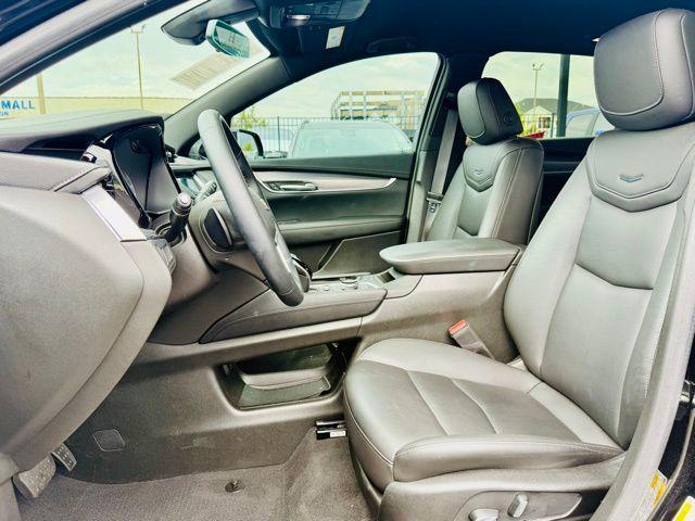 used 2024 Cadillac XT5 car, priced at $38,995