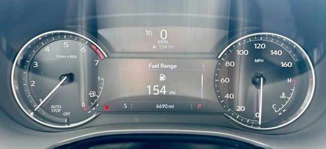 used 2024 Cadillac XT5 car, priced at $38,995