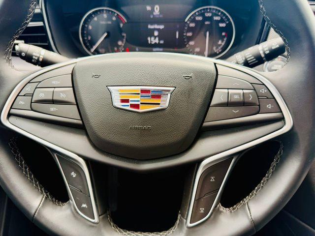used 2024 Cadillac XT5 car, priced at $38,995