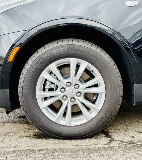 used 2024 Cadillac XT5 car, priced at $38,995