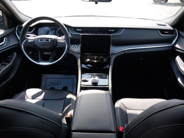 new 2025 Jeep Grand Cherokee L car, priced at $44,125
