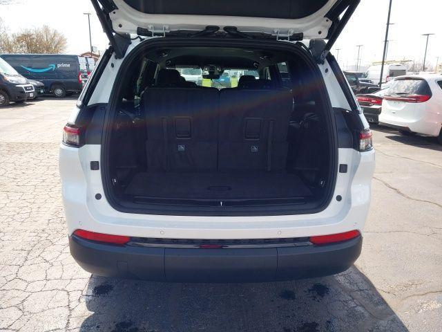 new 2025 Jeep Grand Cherokee L car, priced at $44,125