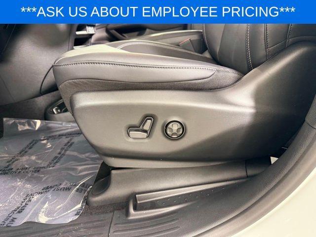 new 2025 Chrysler Voyager car, priced at $38,690