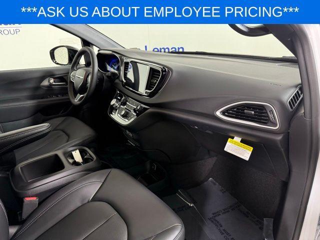 new 2025 Chrysler Voyager car, priced at $38,690