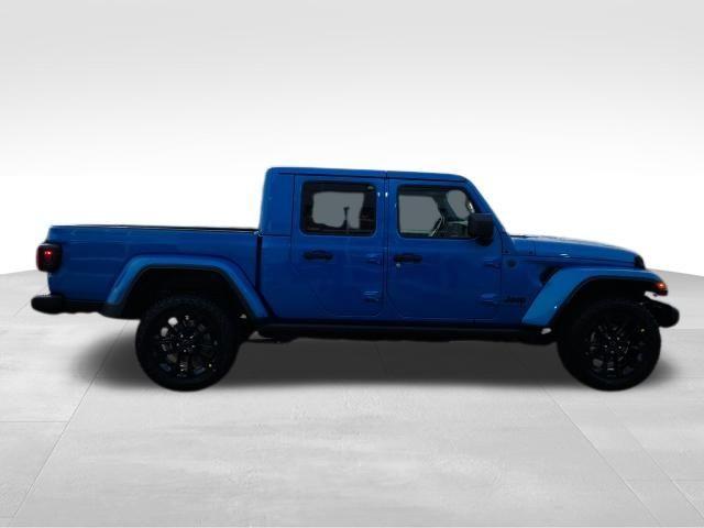 new 2025 Jeep Gladiator car, priced at $37,385