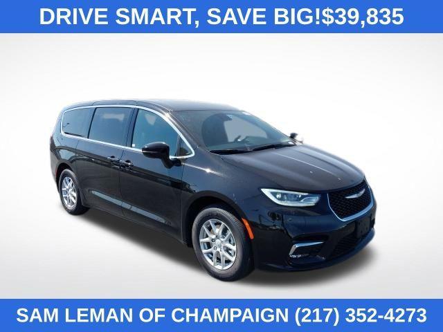 new 2026 Chrysler Pacifica car, priced at $39,835
