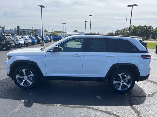 new 2024 Jeep Grand Cherokee car, priced at $40,825