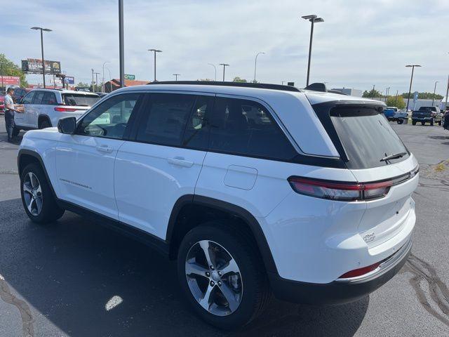 new 2024 Jeep Grand Cherokee car, priced at $40,825