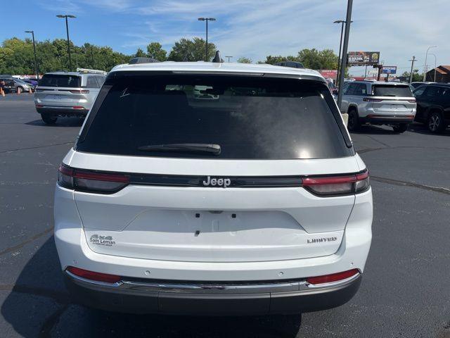 new 2024 Jeep Grand Cherokee car, priced at $40,825