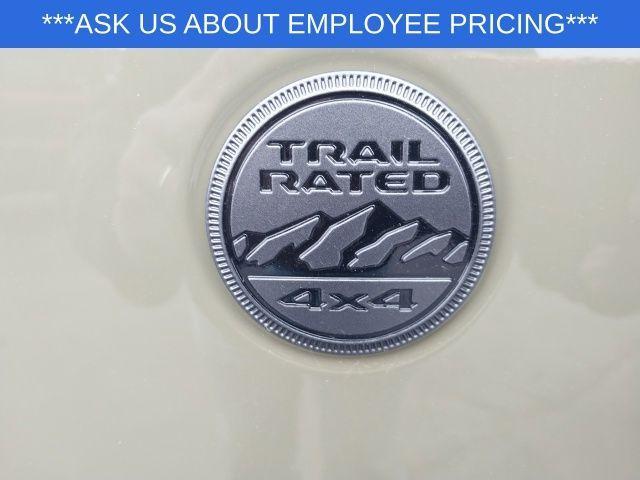 new 2025 Jeep Wrangler car, priced at $39,080