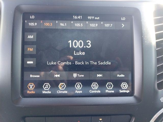 used 2021 Jeep Cherokee car, priced at $19,595