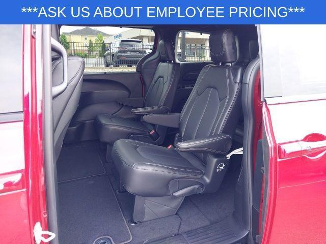 new 2025 Chrysler Pacifica car, priced at $48,120