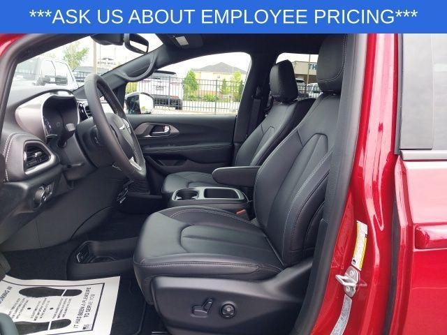 new 2025 Chrysler Pacifica car, priced at $48,120
