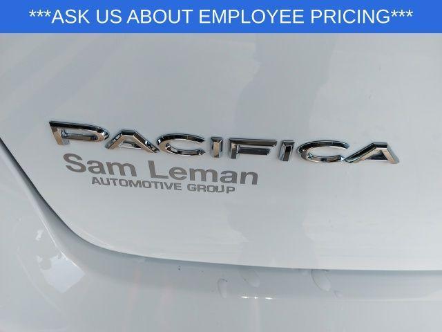 new 2025 Chrysler Pacifica car, priced at $41,145