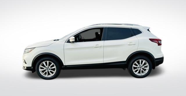 used 2021 Nissan Rogue Sport car, priced at $15,490