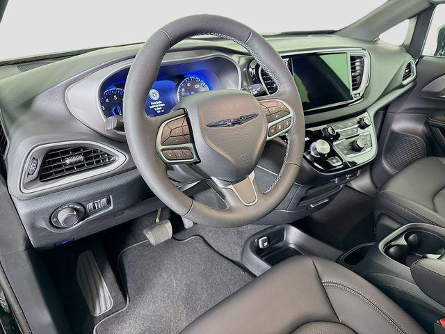 new 2026 Chrysler Voyager car