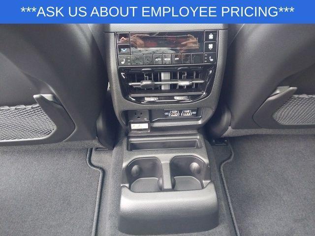 new 2025 Jeep Grand Cherokee L car, priced at $52,757