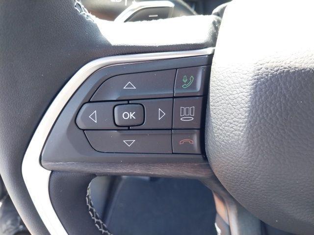 new 2025 Jeep Grand Cherokee car, priced at $45,935