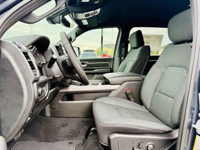 new 2025 Ram 1500 car, priced at $43,175